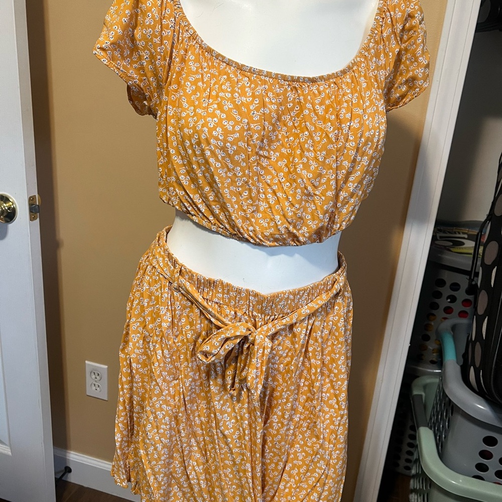 Yellow Skater Mini Skirt Set with Tie Front